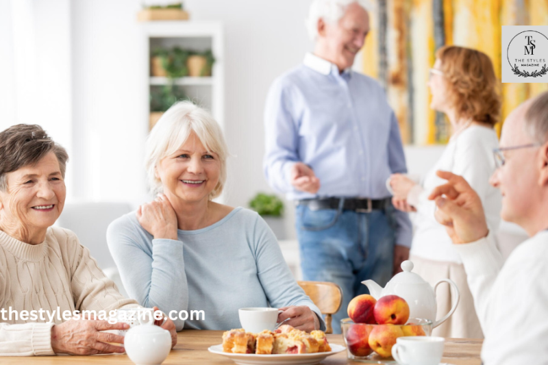 Guide To Transitioning To A Living Center For Seniors: What To Expect